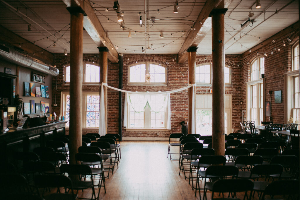 Beautiful indoor wedding venue scene. 