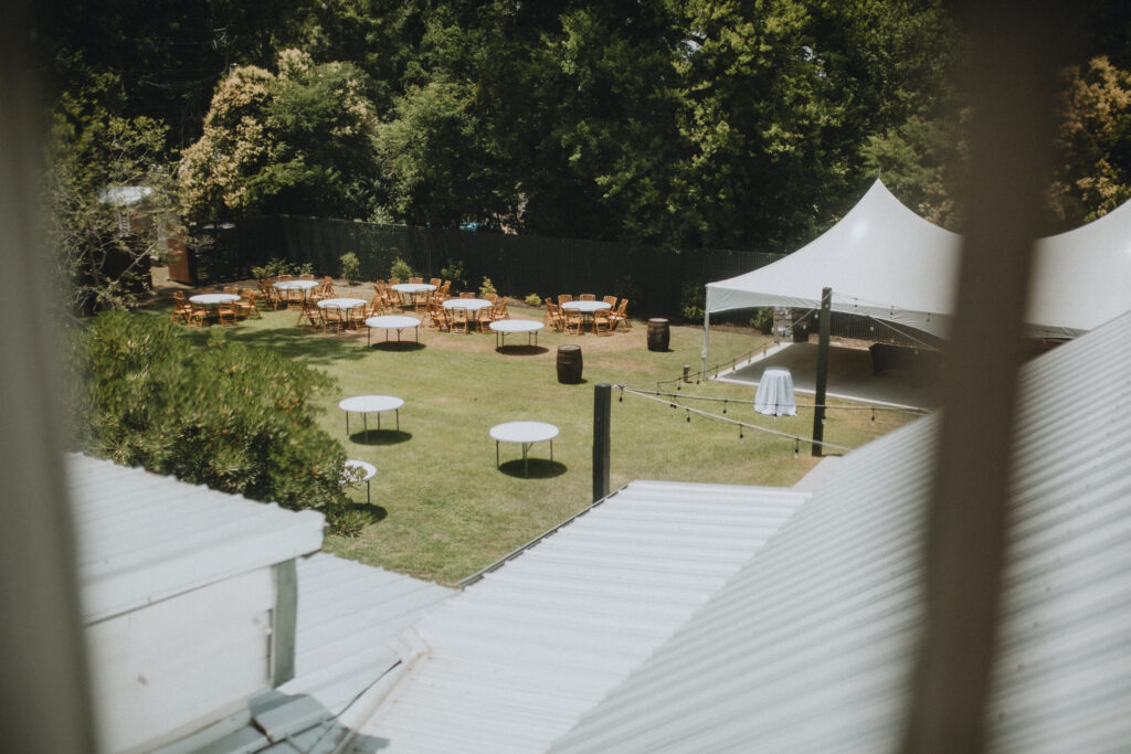 Beautiful indoor wedding venue scene. 